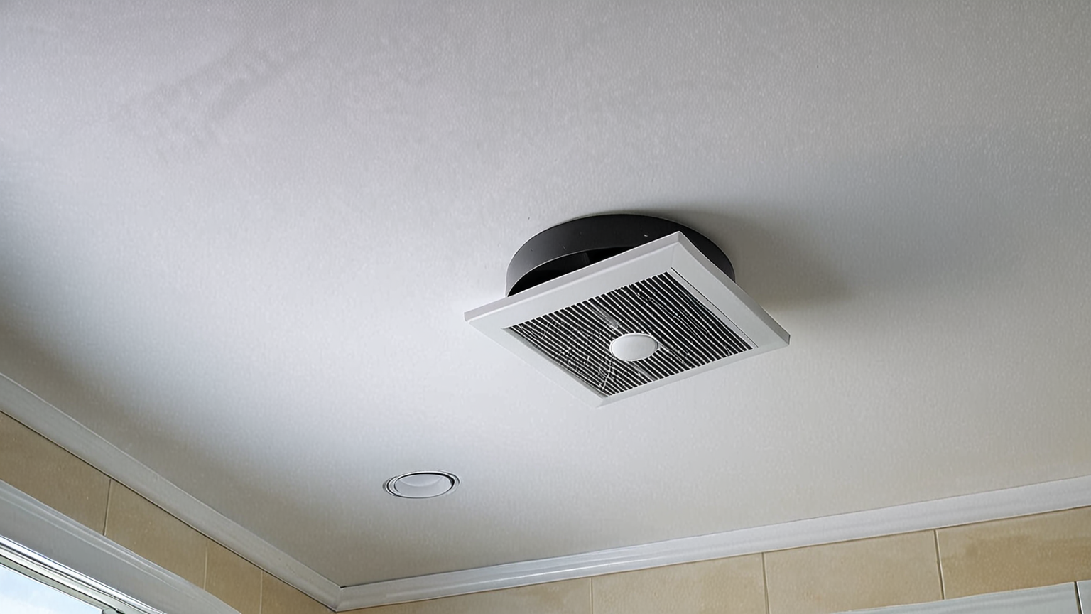 お風呂の換気扇が動いている様子